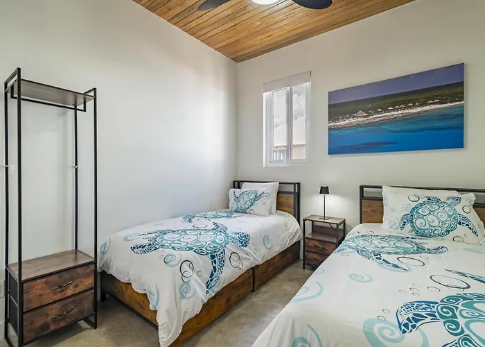Blue Lagoon And Mistico Club Boat Shuttle Villa