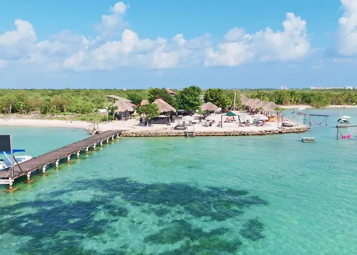 Blue Lagoon And Mistico Club Boat Shuttle Villa *